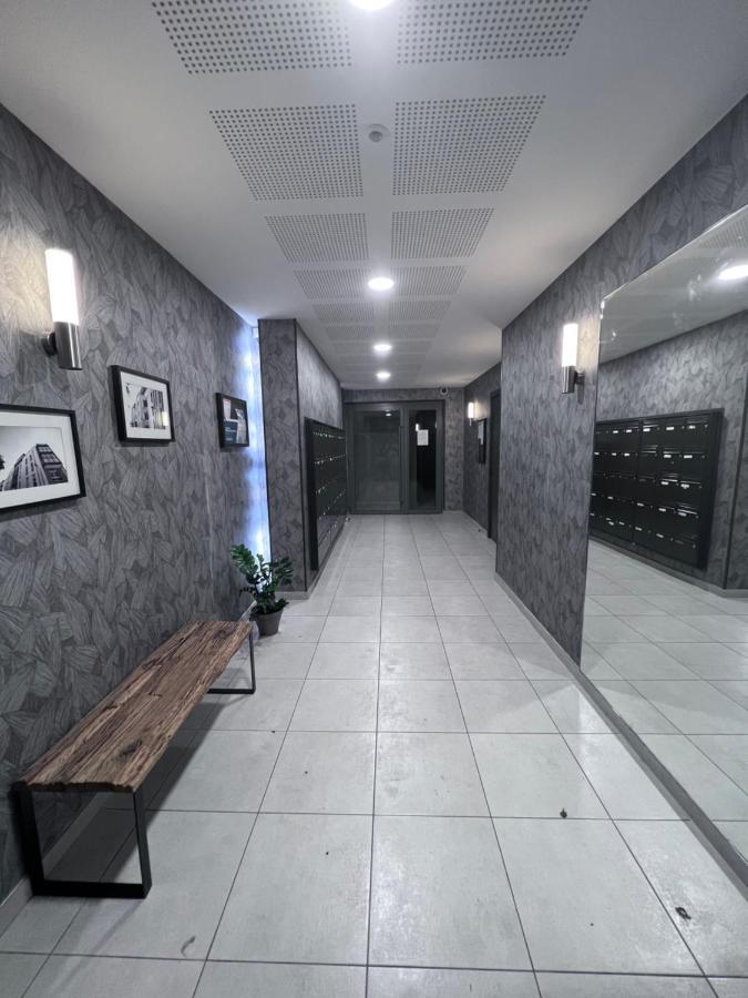 Chambre privée à 25 min de La Défense Sartrouville Extérieur photo